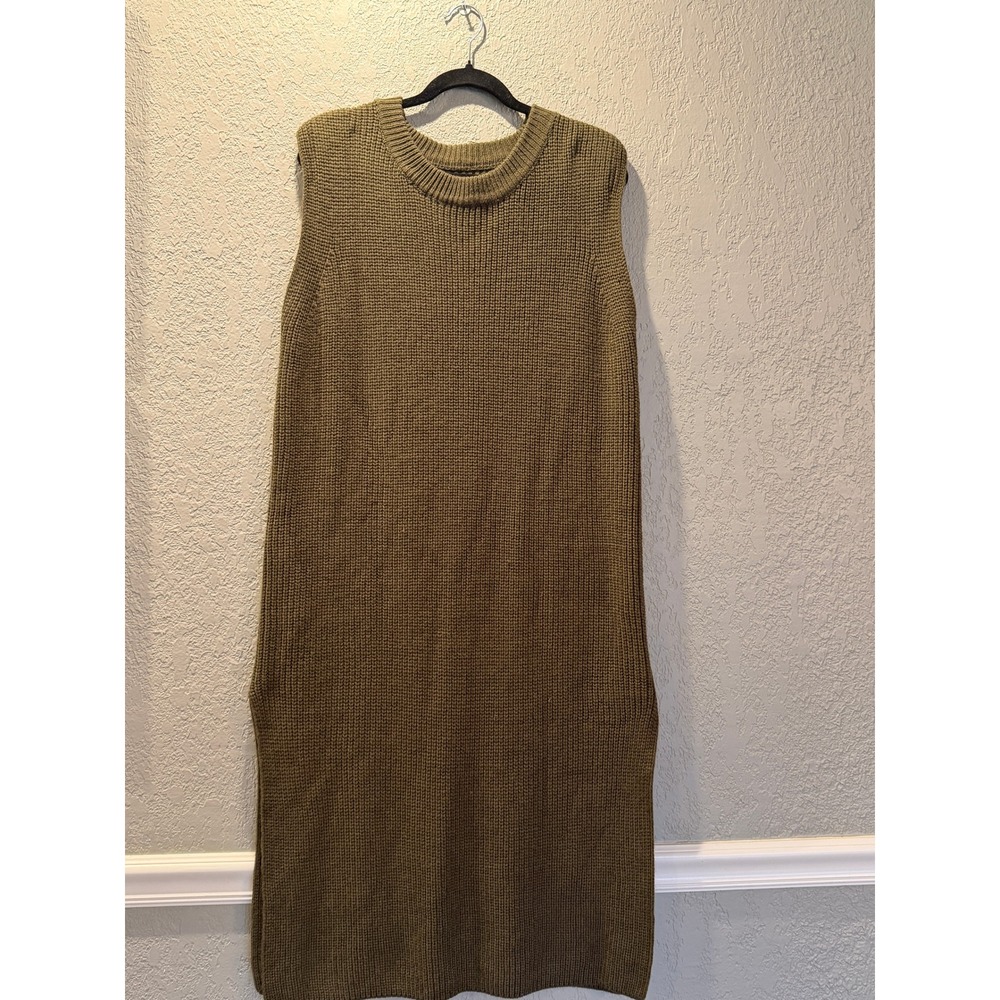 Olive Green Ribbed Knit Sleeveless Maxi Sweater Dress